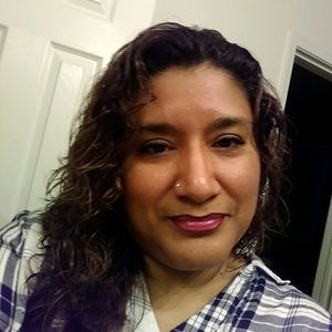 Meet your Posher, Esther